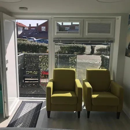 No Sea View Parking Apartment