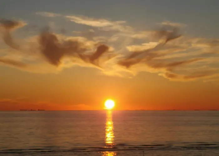 Appartement Studio, No Sea View, Public Paid Parking Zandvoort