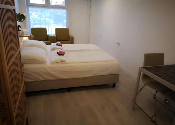 Studio, No Sea View, Public Paid Parking Appartement