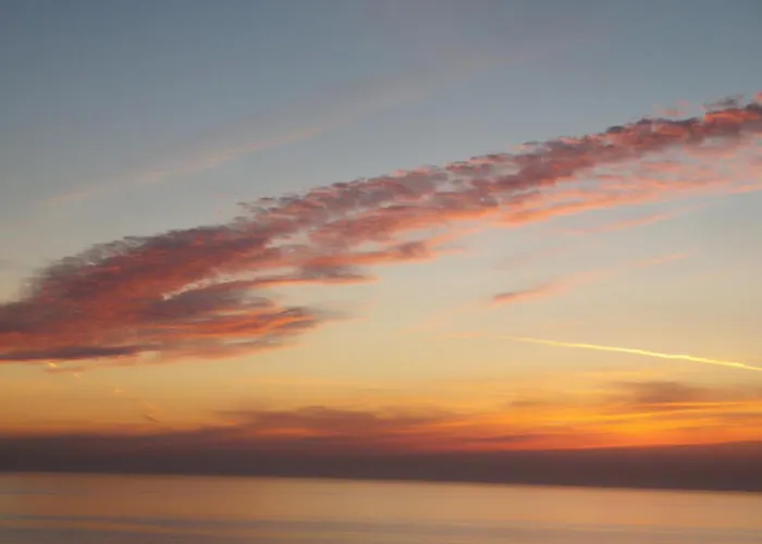 Studio, No Sea View, Public Paid Parking Appartement *